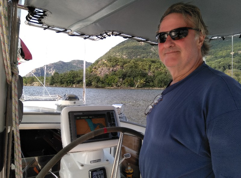 55 Matt op de Hudson