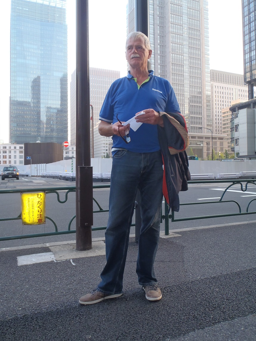 opstapper Henk Kramer in Tokio