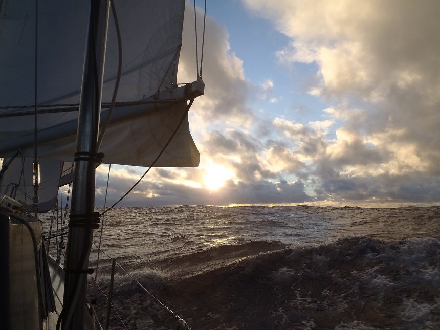 22 7 10avondrood Pacific